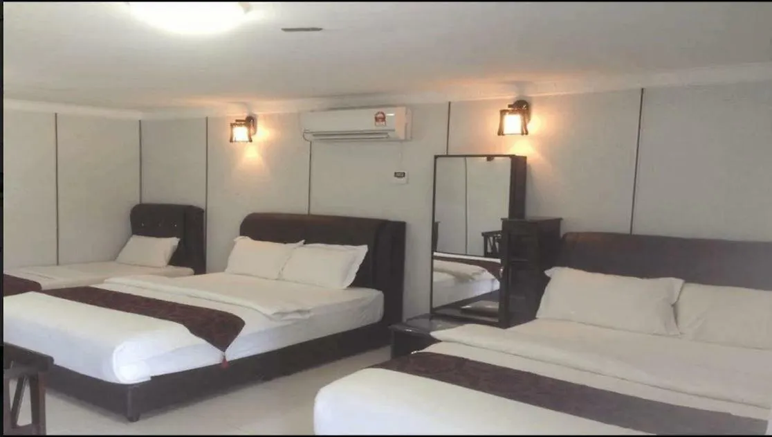 Rasa Senang Villa -Islam Guest Only Pantai Cenang  2*, Pantai Cenang (Langkawi)